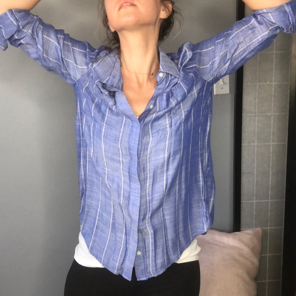 Lucky Brand button down lightweight top